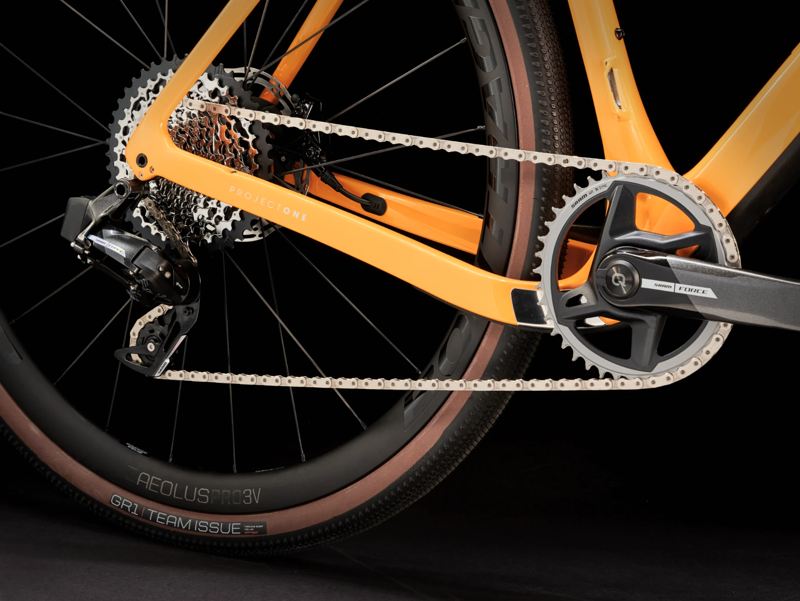 Trek Checkpoint SLR 7 AXS Carbon Gravel Bike 2024 in Marigold/Nautical Navy-5